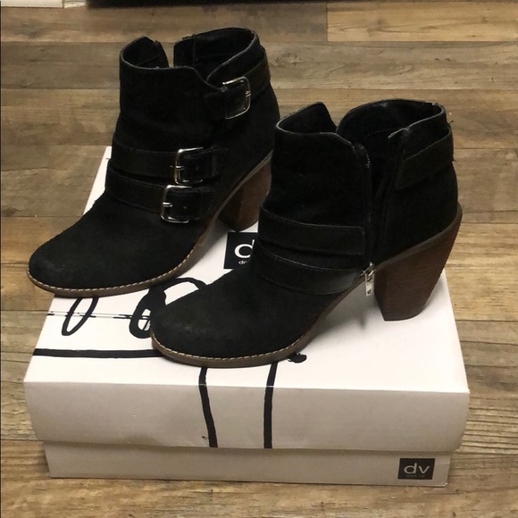 Black suede booties - Picture 1 of 7